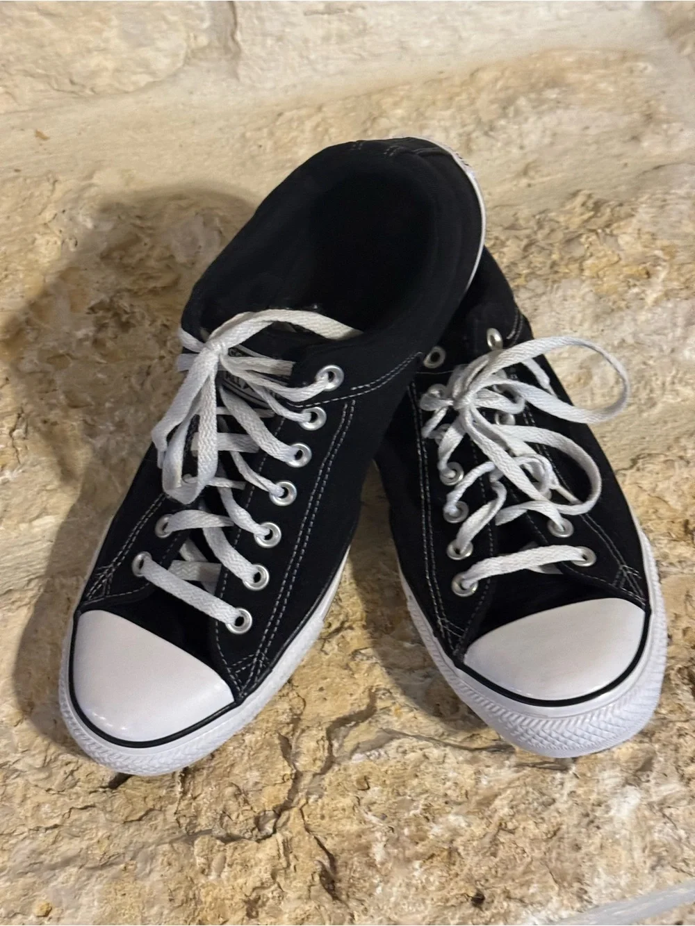 Converse classic low